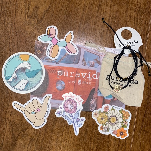 2 pura vida bracelets - Picture 1 of 3